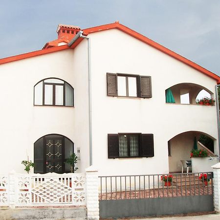 Apartments Porec Istria By Nina Luaran gambar