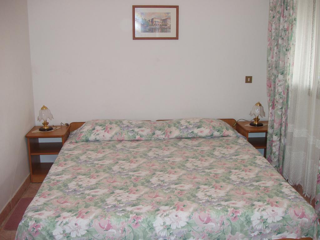 Apartments Porec Istria By Nina Luaran gambar